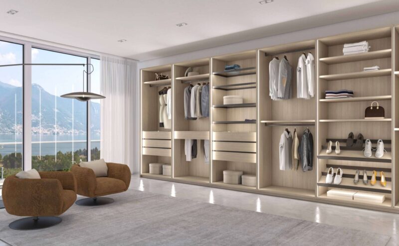 Technopolis Walk in closet