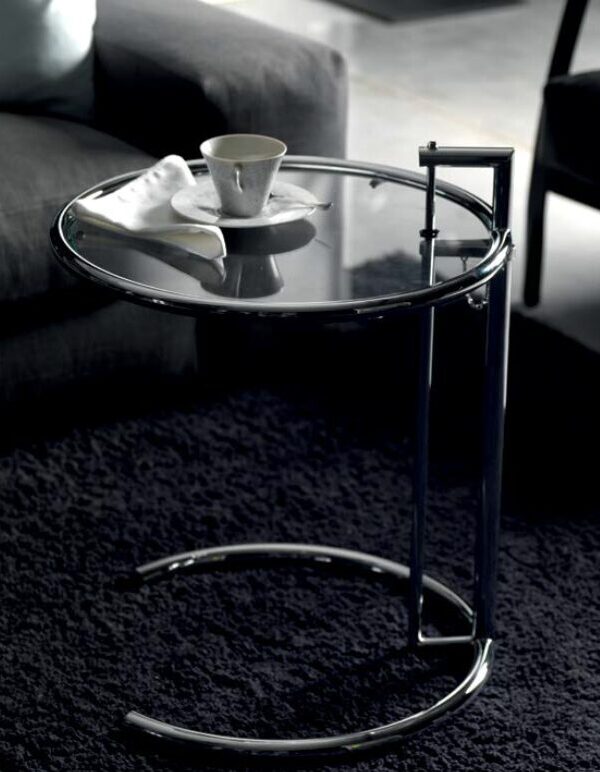 E/22/T SMALL TABLE