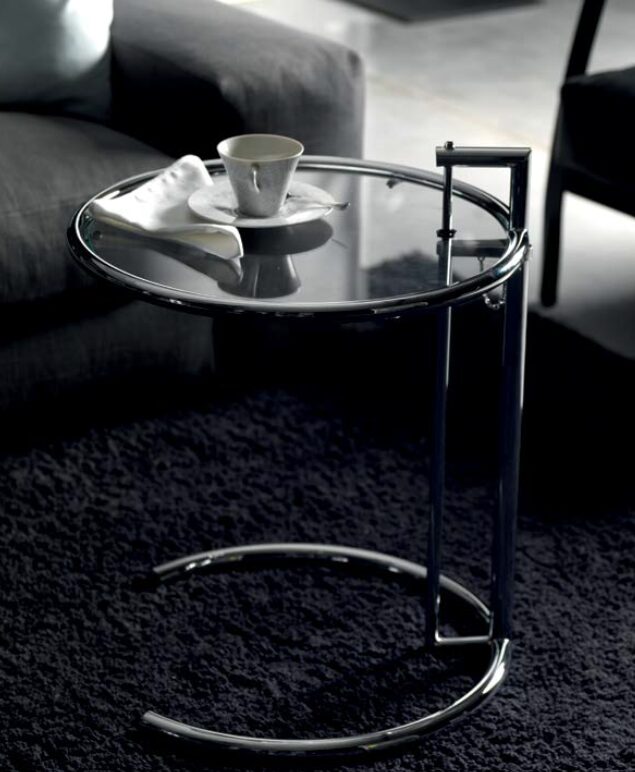 E/22/T SMALL TABLE E/22/T SMALL TABLE
