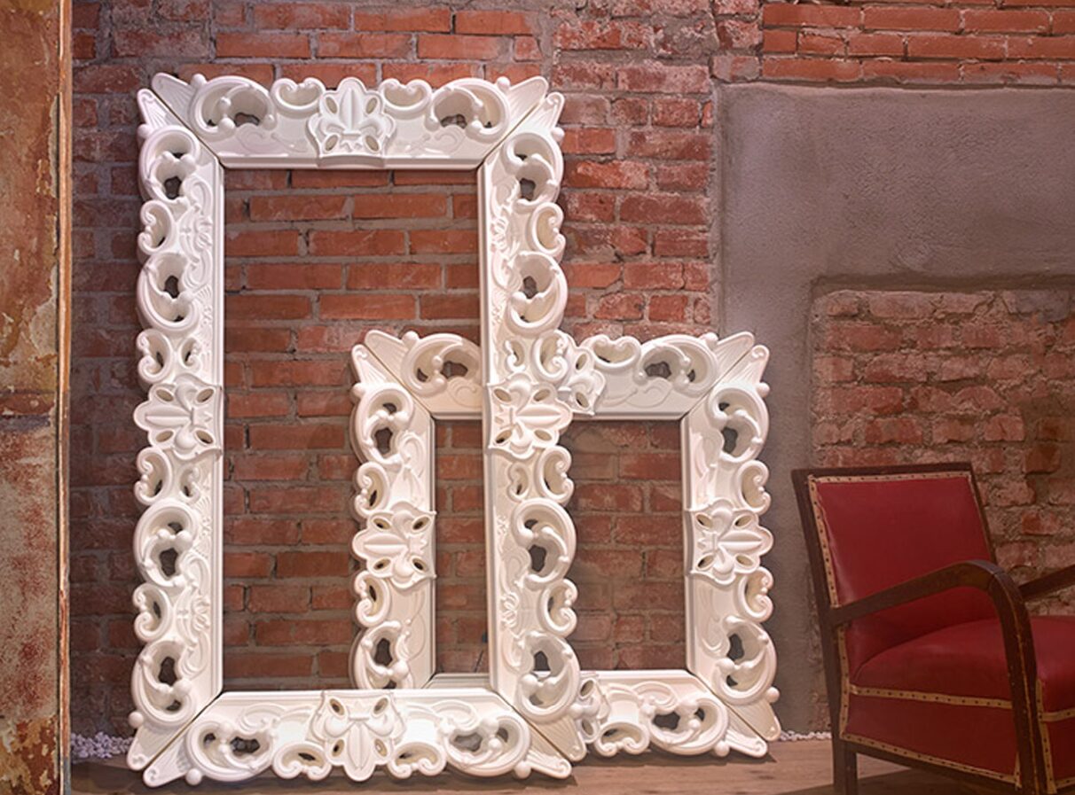 Frame of Love Frame of Love