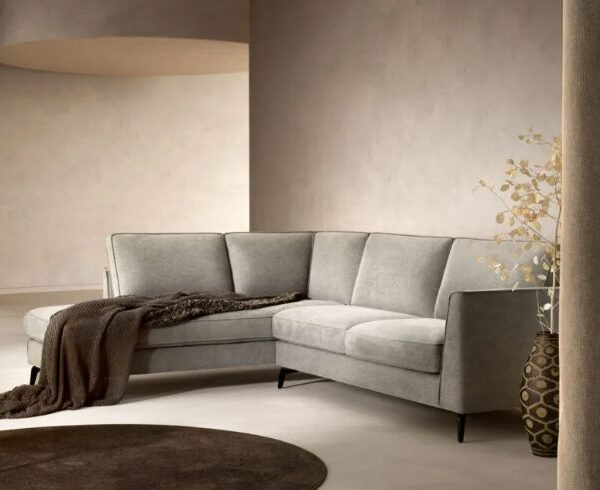 Sofa - Still