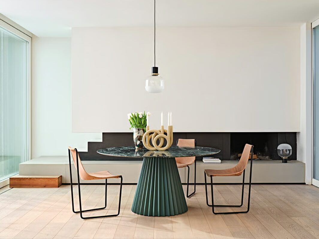 Chair - Apelle Chair - Apelle